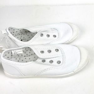Cat /& Jack Black /& White Girls Mandy Canvas Slip-On Sneakers